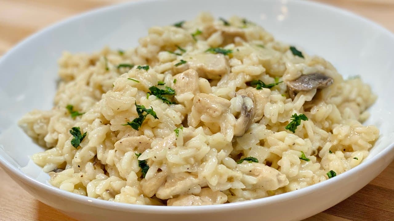 Risotto au poulet et aux champignons