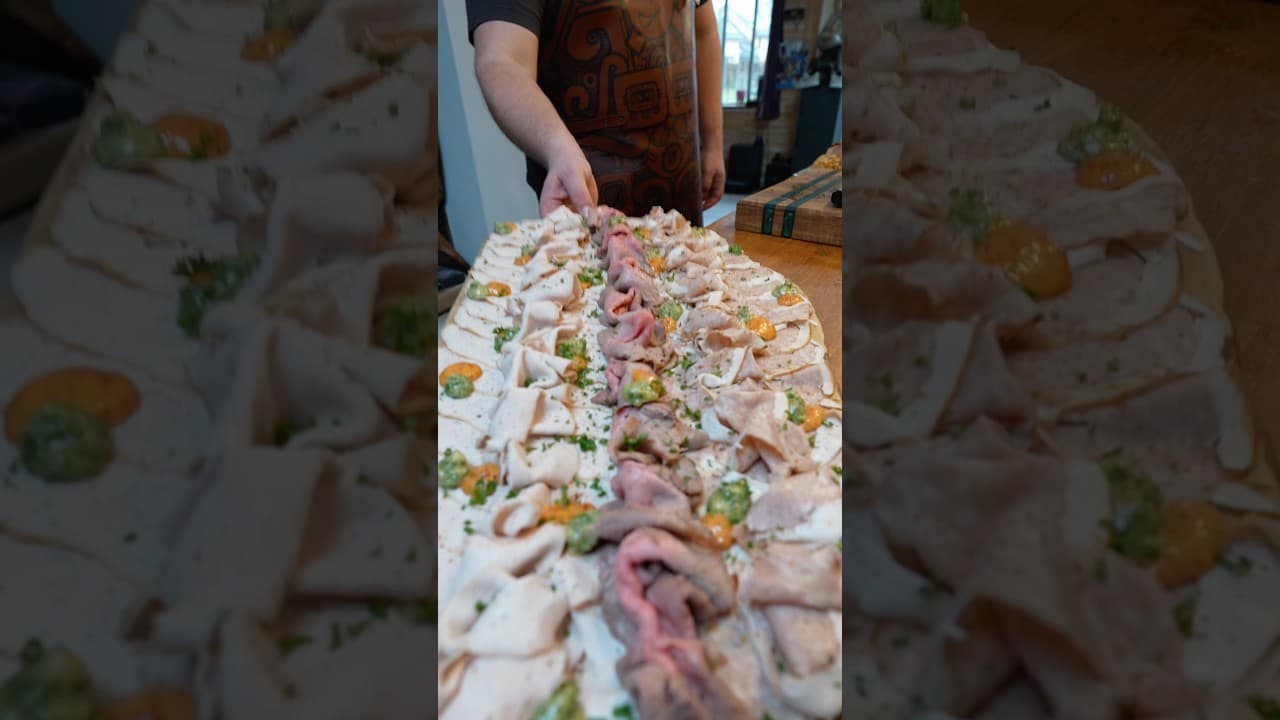 Plateau de viandes froides (rôti de bœuf, rôti de porc, poulet roulé)