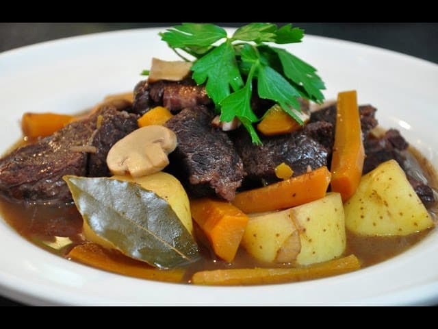 Bœuf bourguignon traditionnel