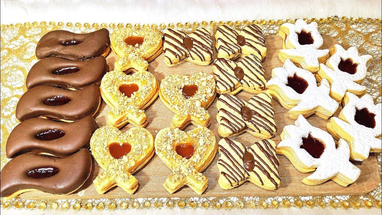 Sablés ultra-fondants de Noël (1 pâte, 4 assortiments)