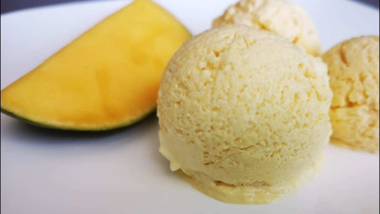 Glace à la mangue fait maison