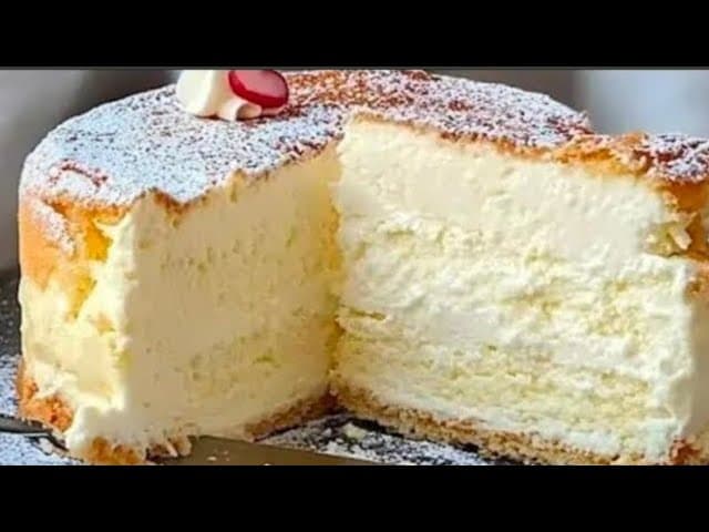 Пирог без замеса с греческим йогуртом