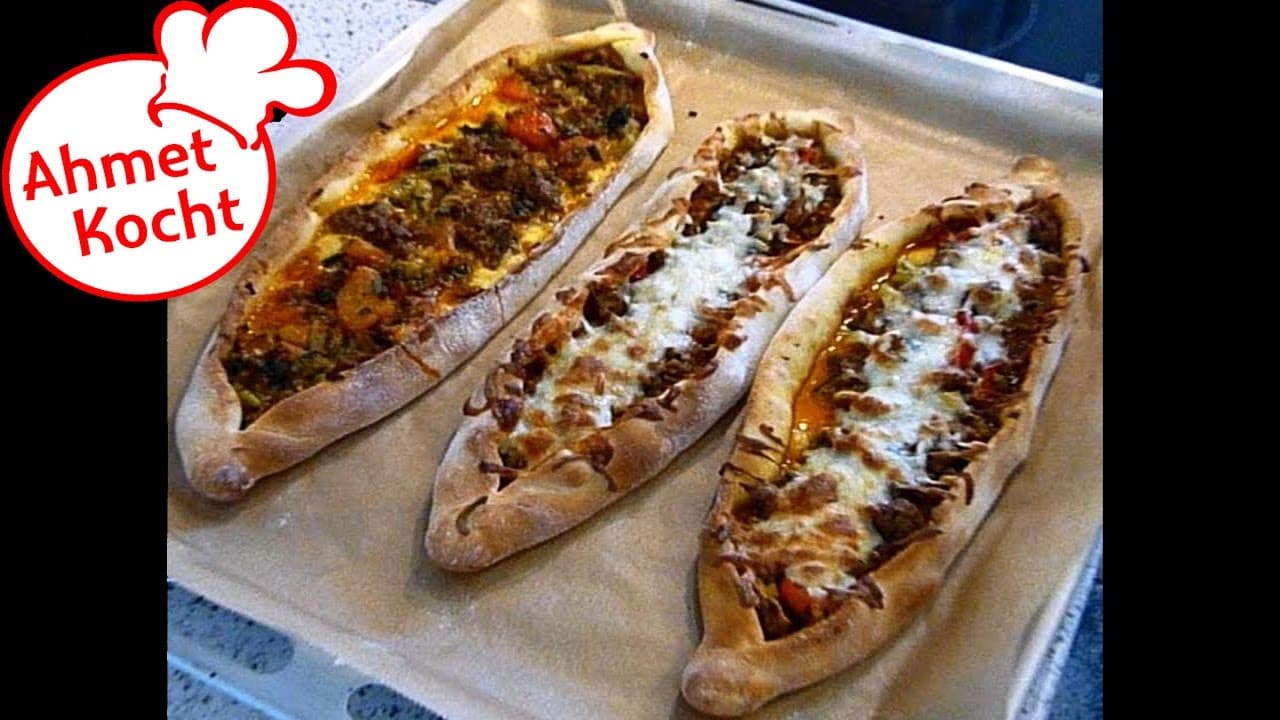 Pide mit Hackfleisch